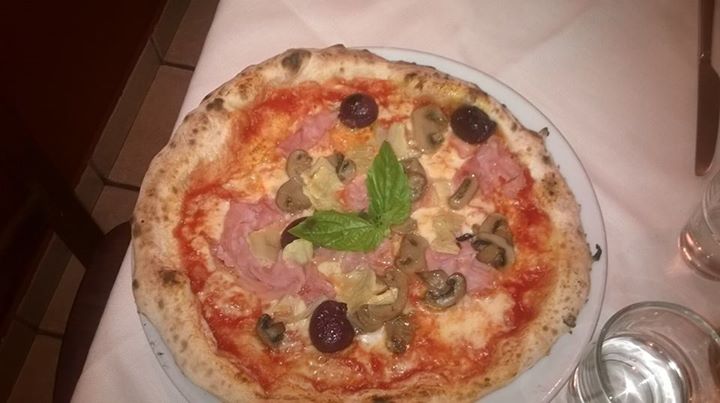 Pizza Capricciosa Avellino