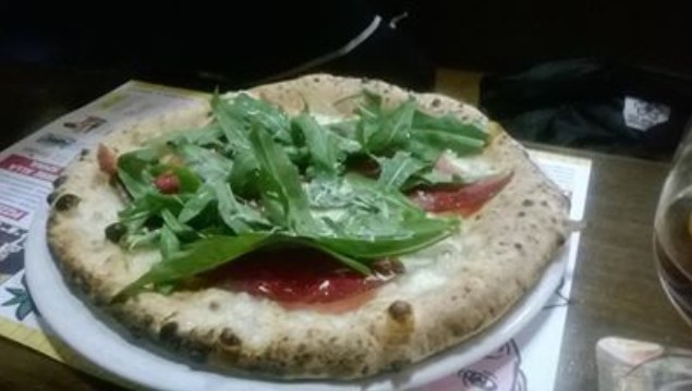 Pizza Bianca Mozzarella Rucola Bresaola