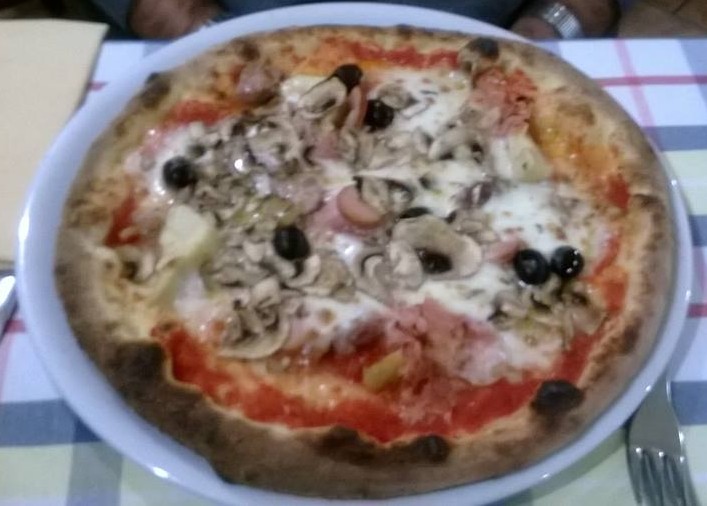 Pizza Capricciosa San Lorenzello