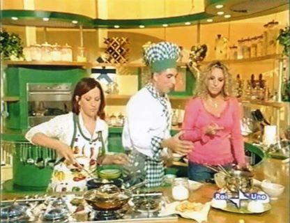 Pranzo domenicale 15.00 euro a persona. Festeggiamo insieme  i 20 anni di attivita' dell' azienda