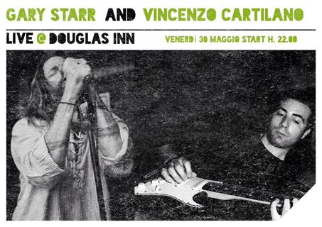 Starr And Vincenzo Cartiano Presso Douglas Inn